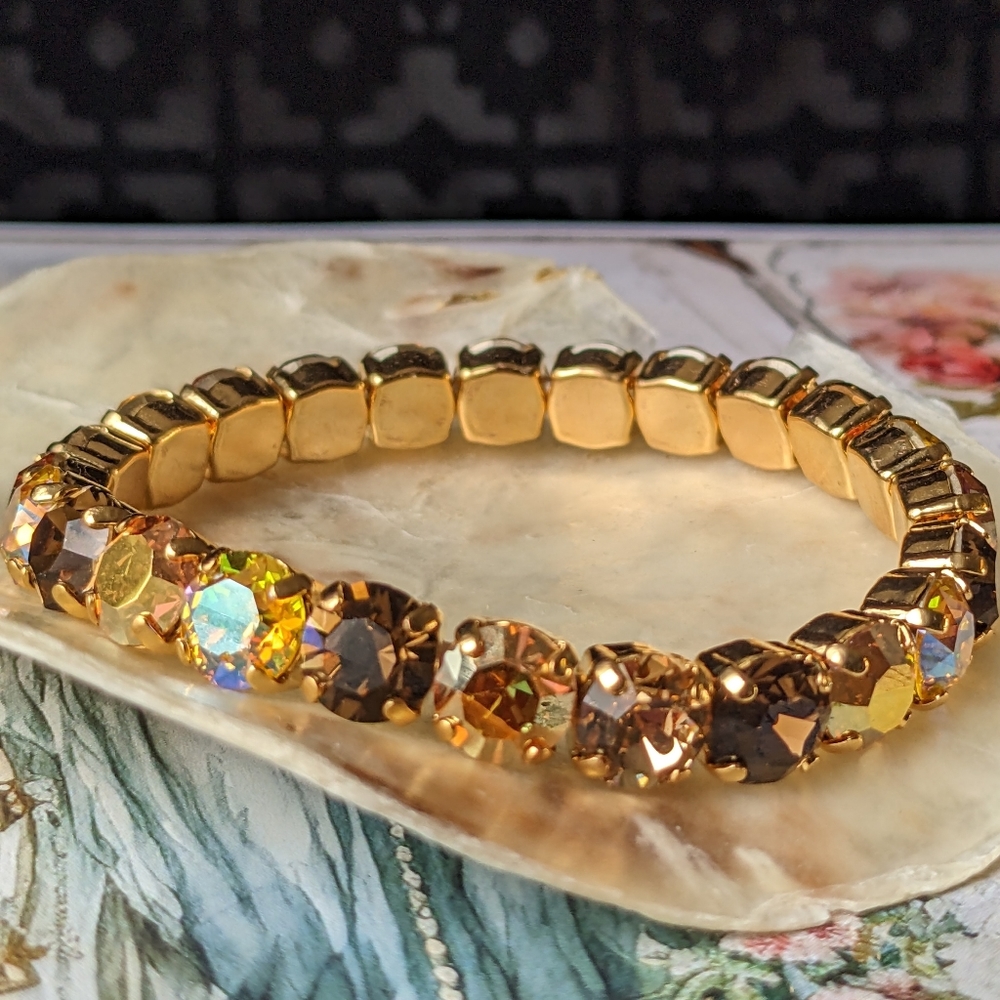 Swarovski Elements Smokey Topaz Crystals Stretchy Bracelet in Gold - Picture 2 of 6
